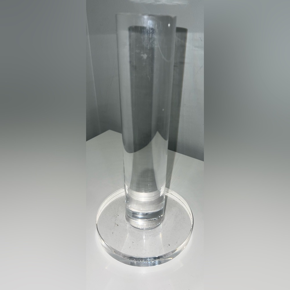 Clear Pillar Bracelet Holder